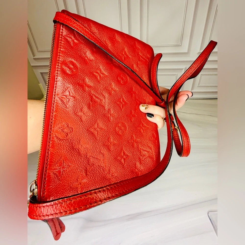 Louis Vuitton Twice Red Empreinte Leather Crossbody Bag | Full Inclusion - Picture 14 of 15